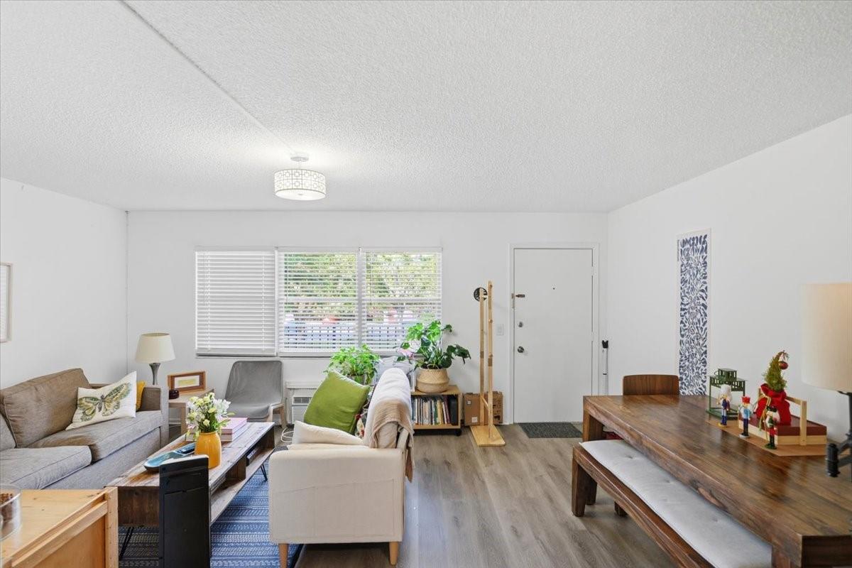 New Hampton - Residential