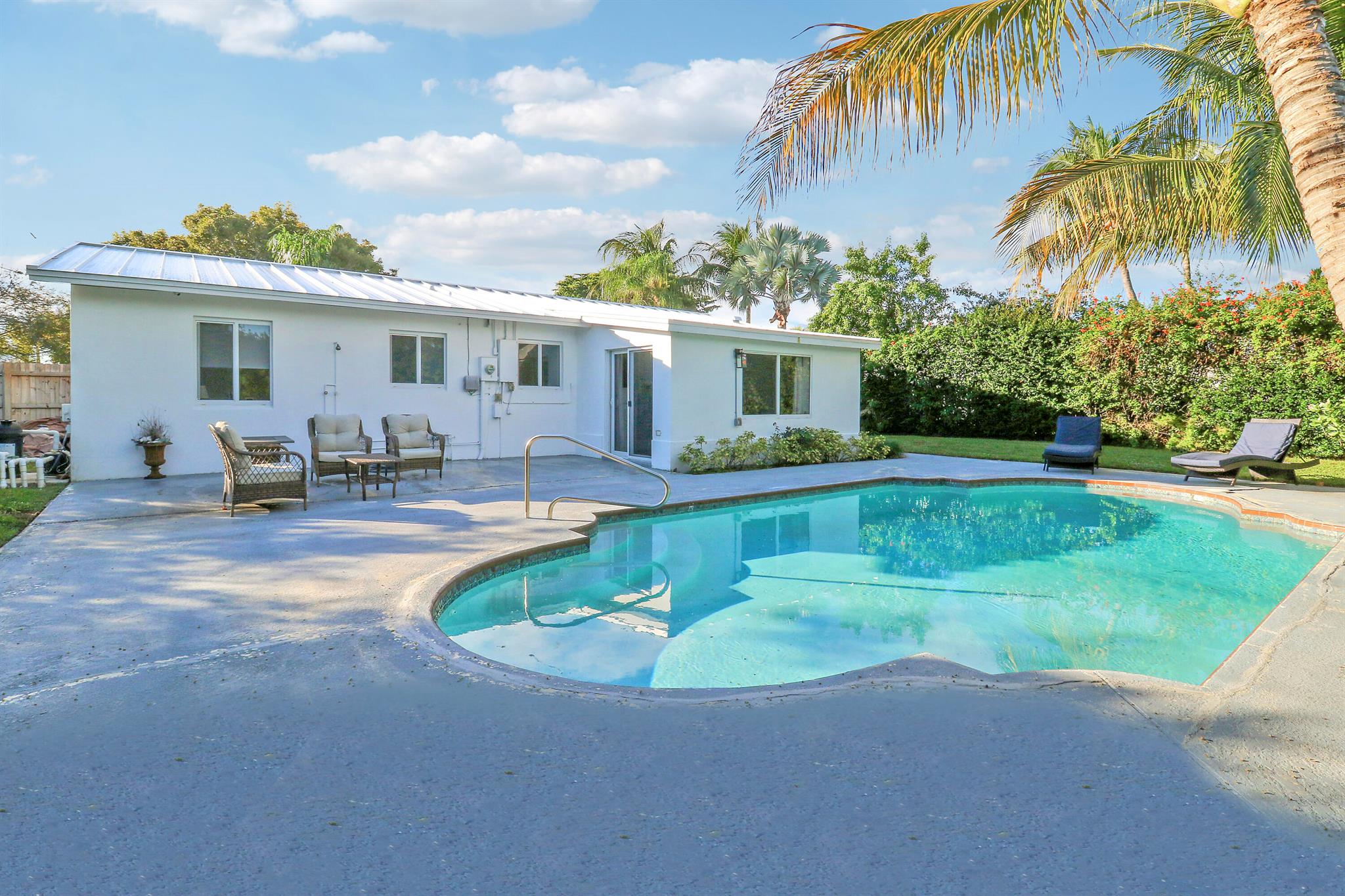 Village of North Palm Bea - Residential