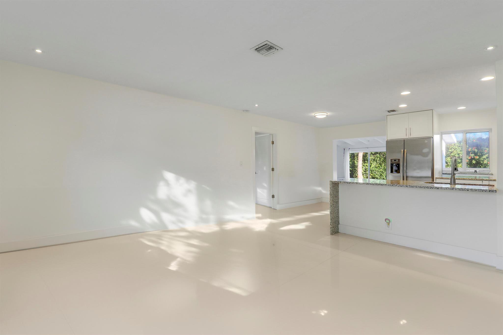 Village of North Palm Bea - Residential