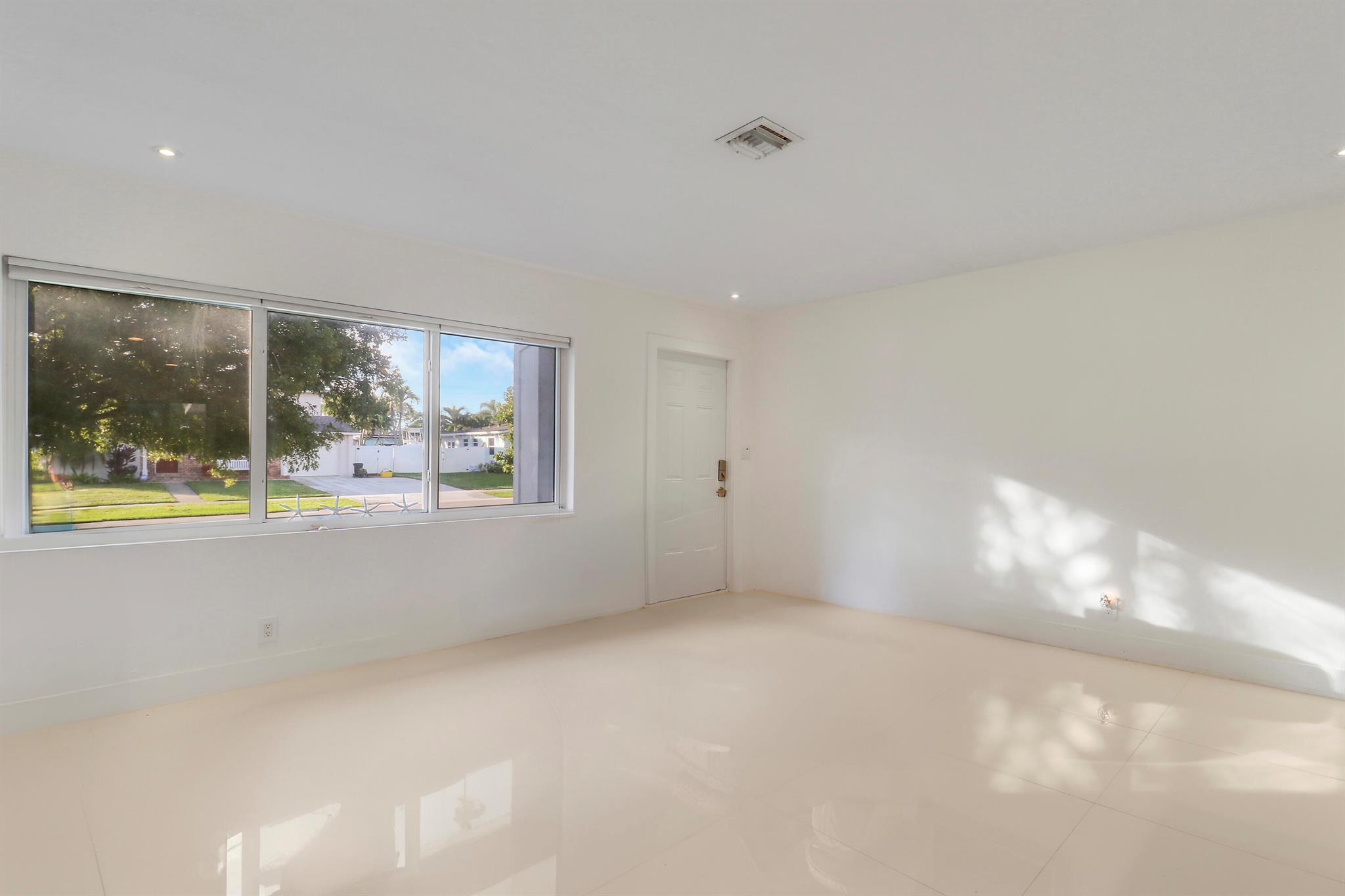 Village of North Palm Bea - Residential