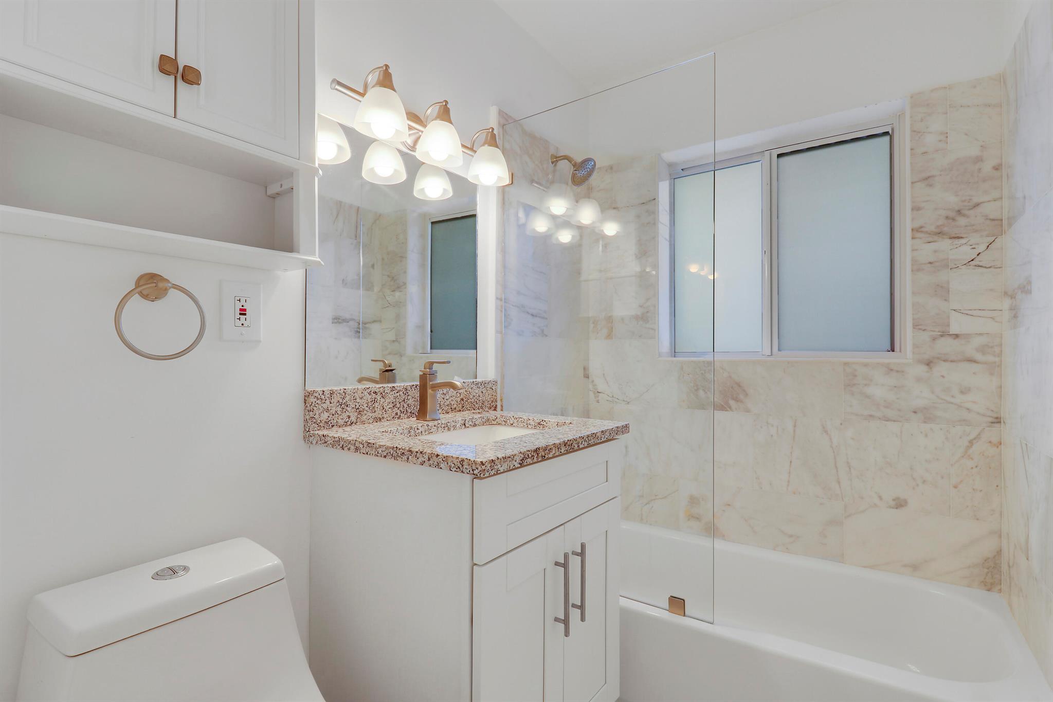 Village of North Palm Bea - Residential