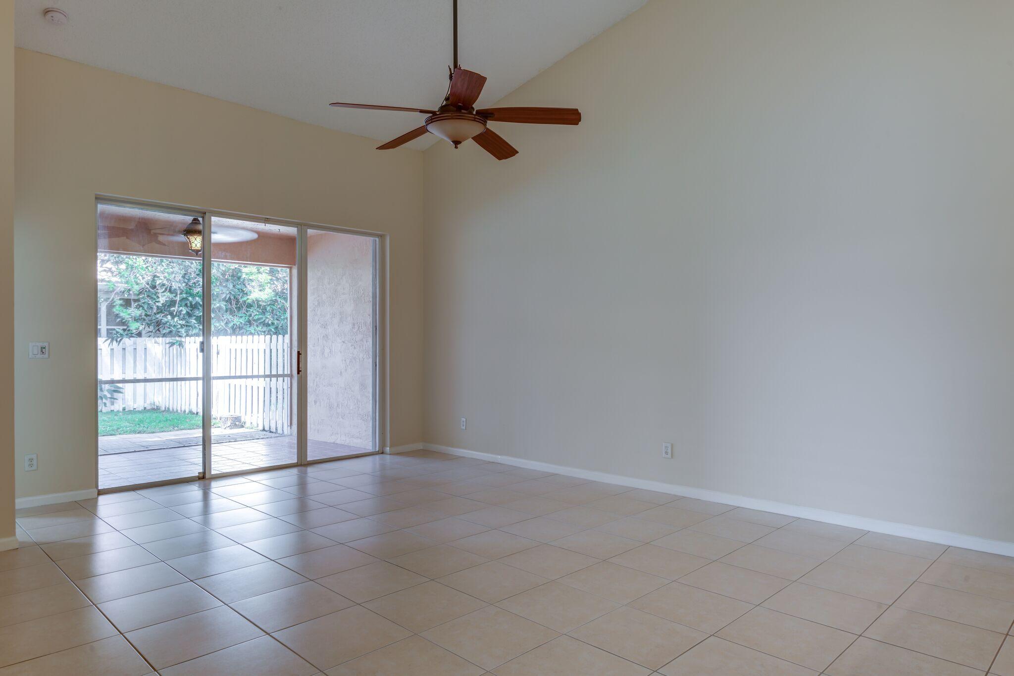 CORAL TRACE - Residential