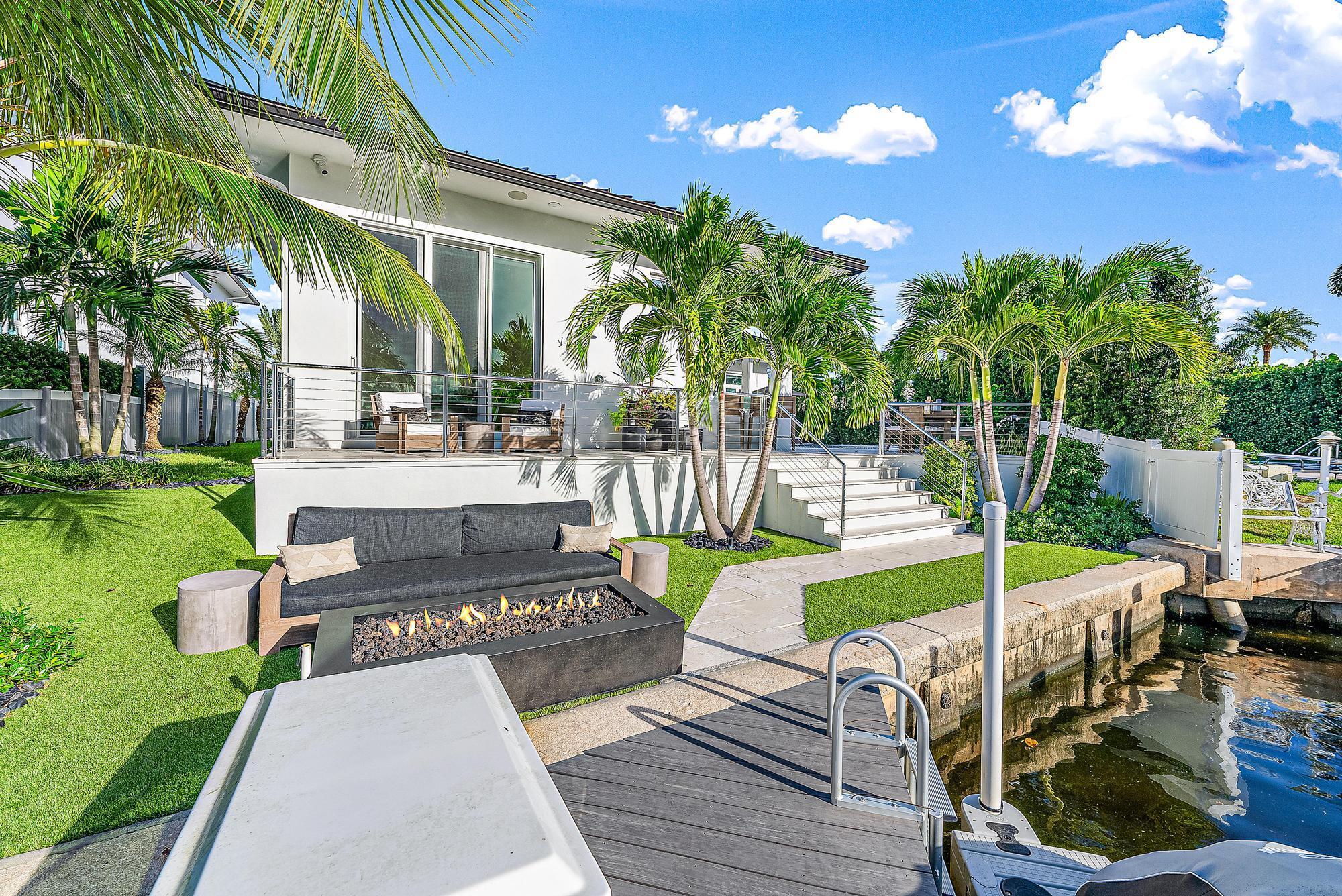 NORTH PALM BEACH VILLAGE - Residential