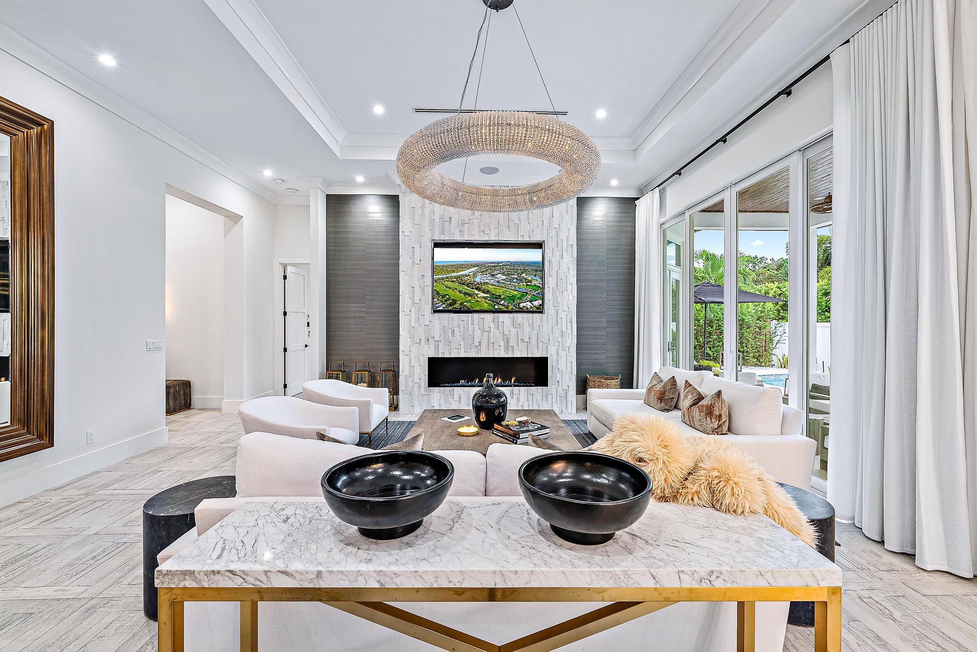 NORTH PALM BEACH VILLAGE OF PL 6 IN PB 26 PGS 10 T - Residential