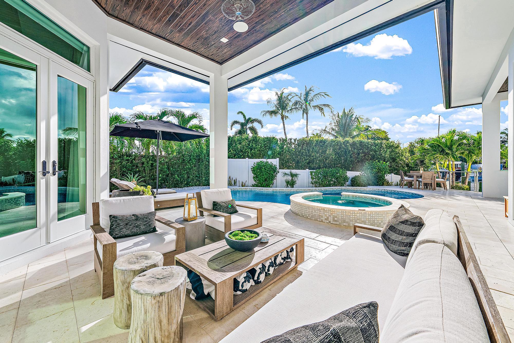 NORTH PALM BEACH VILLAGE - Residential