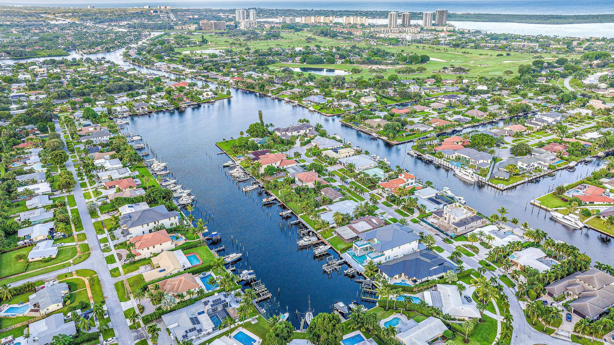 NORTH PALM BEACH VILLAGE OF PL 6 IN PB 26 PGS 10 T - Residential