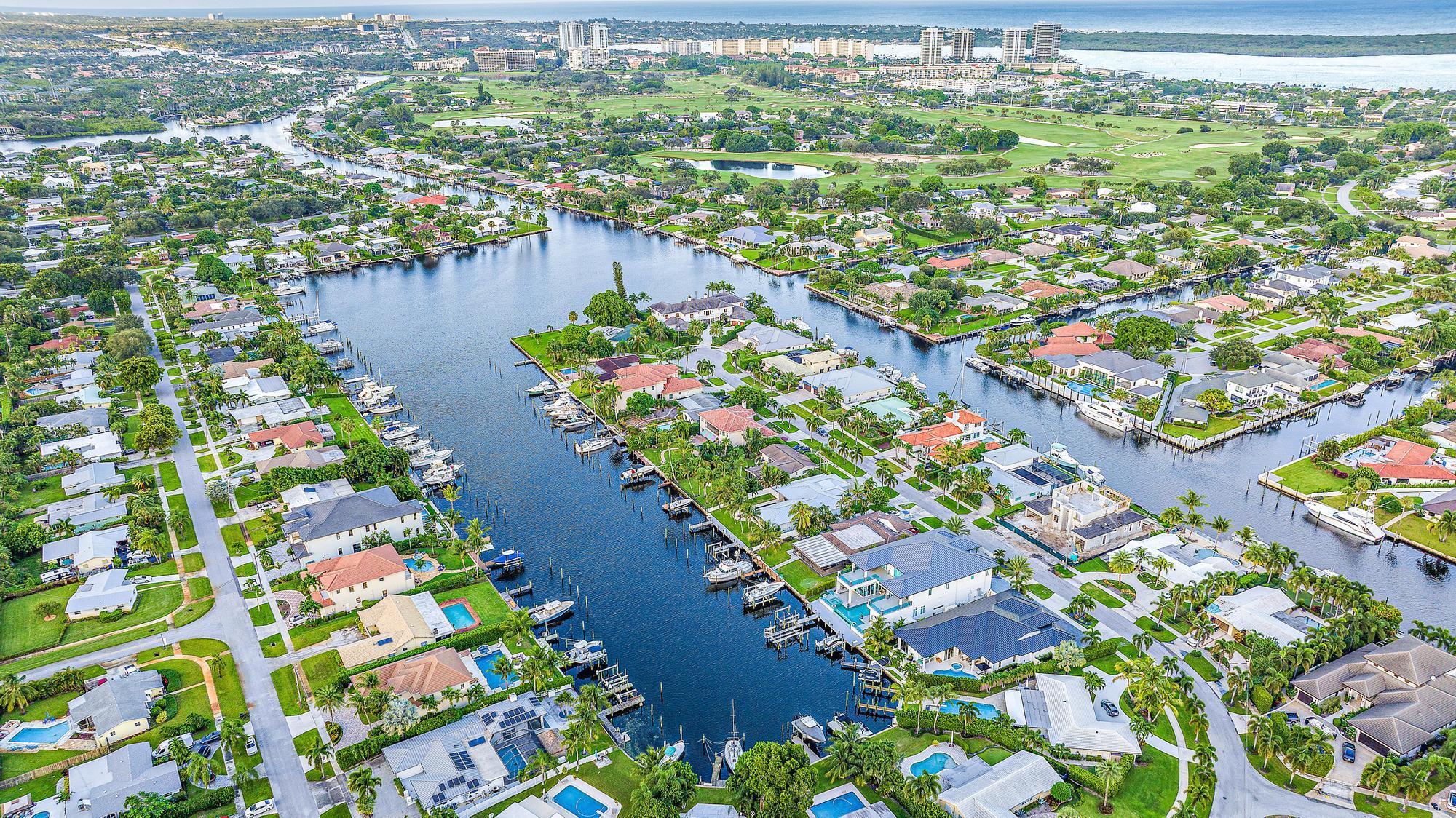 NORTH PALM BEACH VILLAGE - Residential