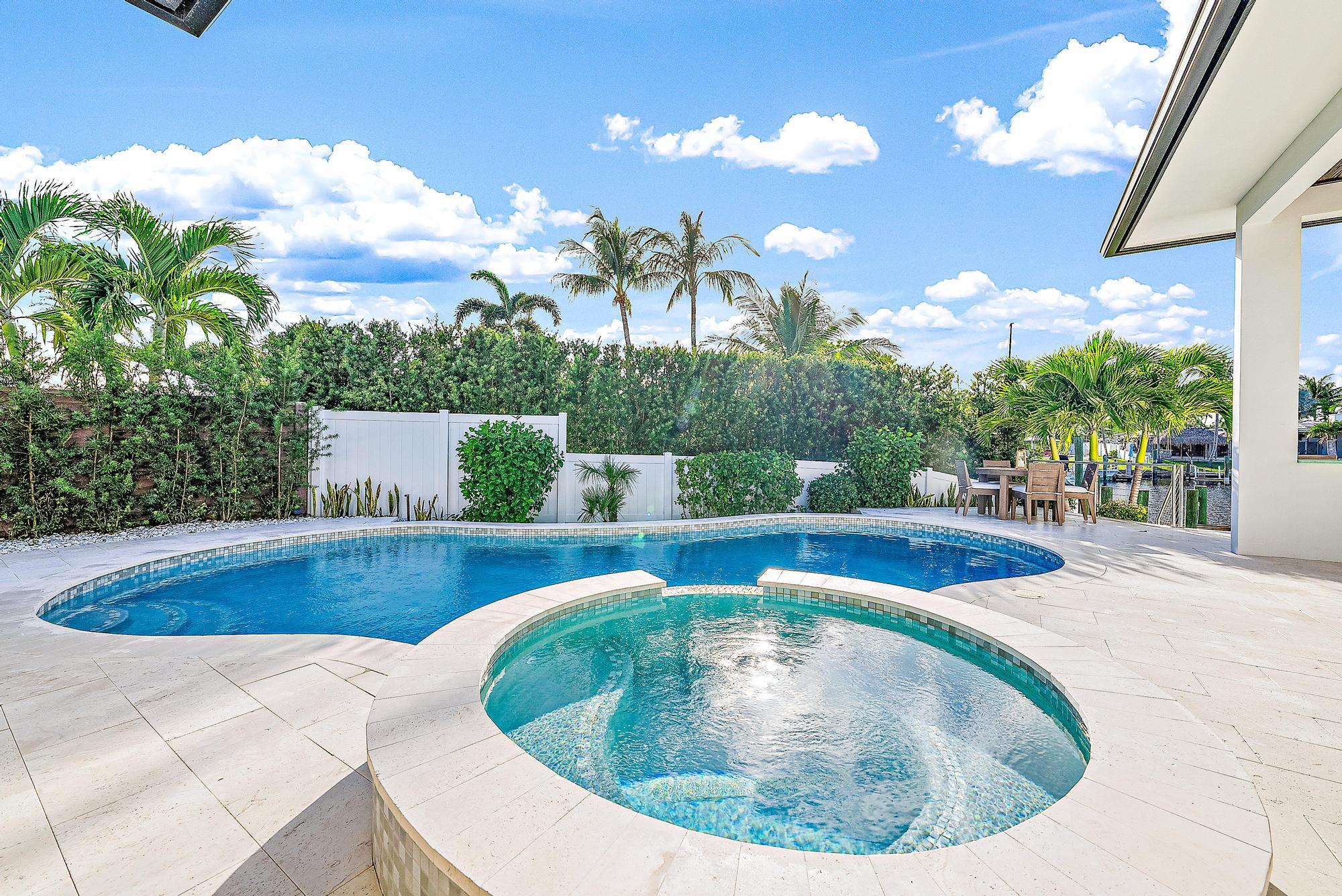 NORTH PALM BEACH VILLAGE OF PL 6 IN PB 26 PGS 10 T - Residential