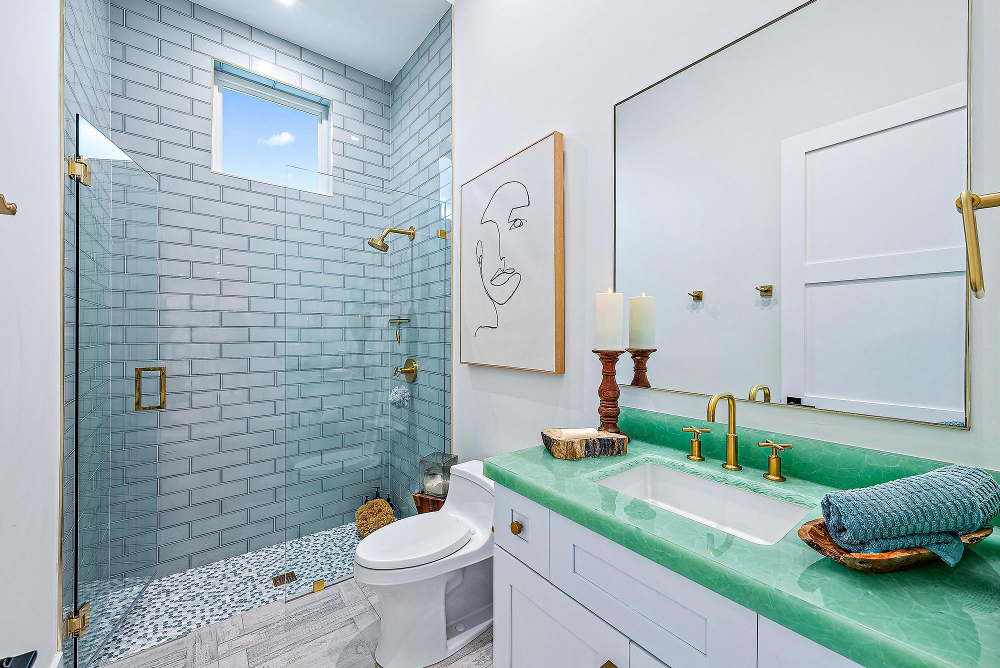 NORTH PALM BEACH VILLAGE OF PL 6 IN PB 26 PGS 10 T - Residential