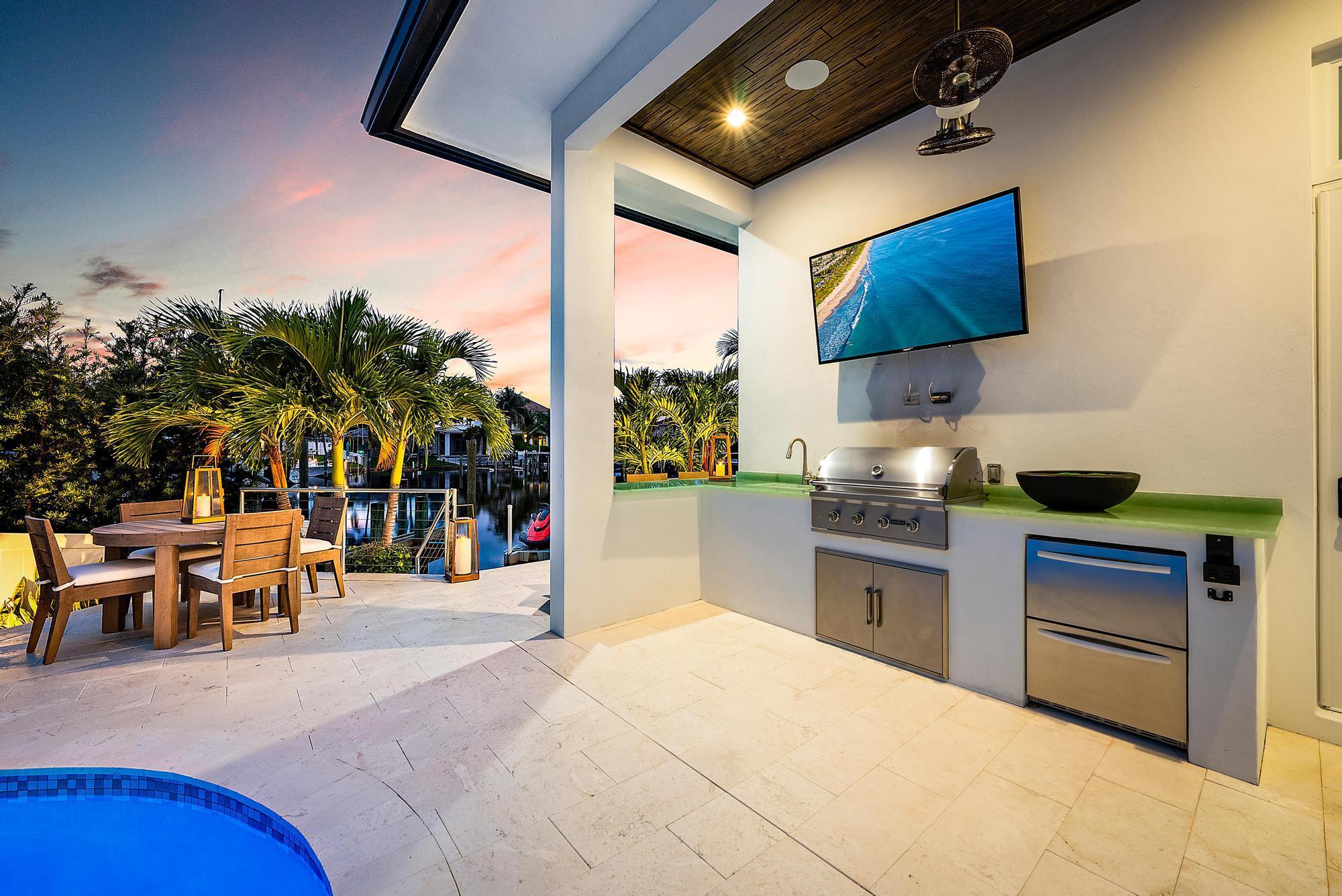 NORTH PALM BEACH VILLAGE - Residential