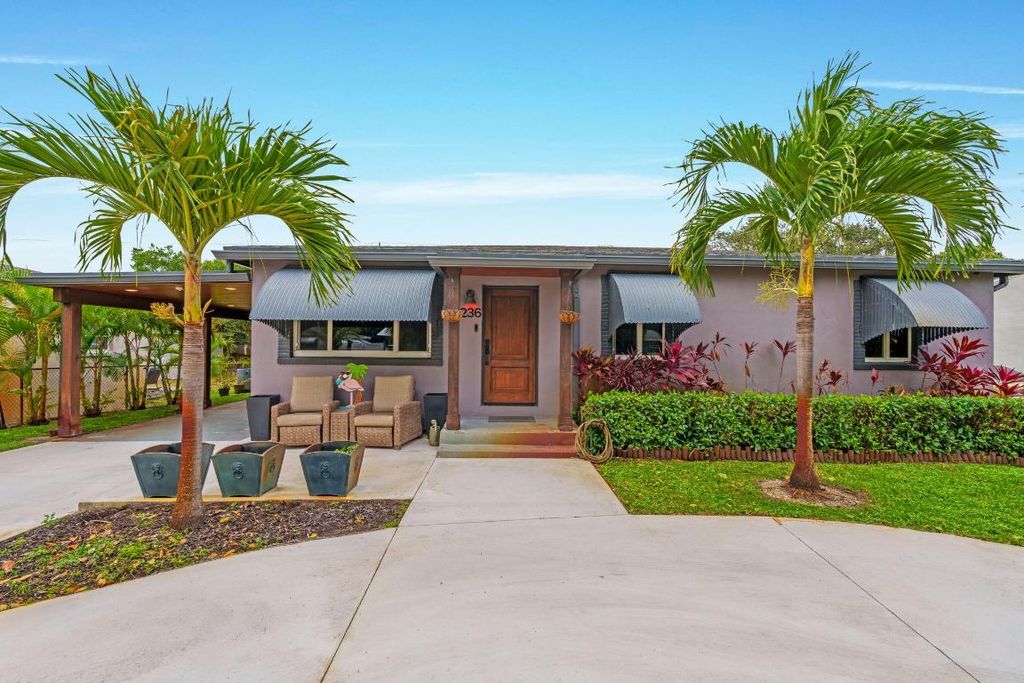 Photo of 236 W 24th Street, Riviera Beach, FL 33404 (MLS # R11156773)