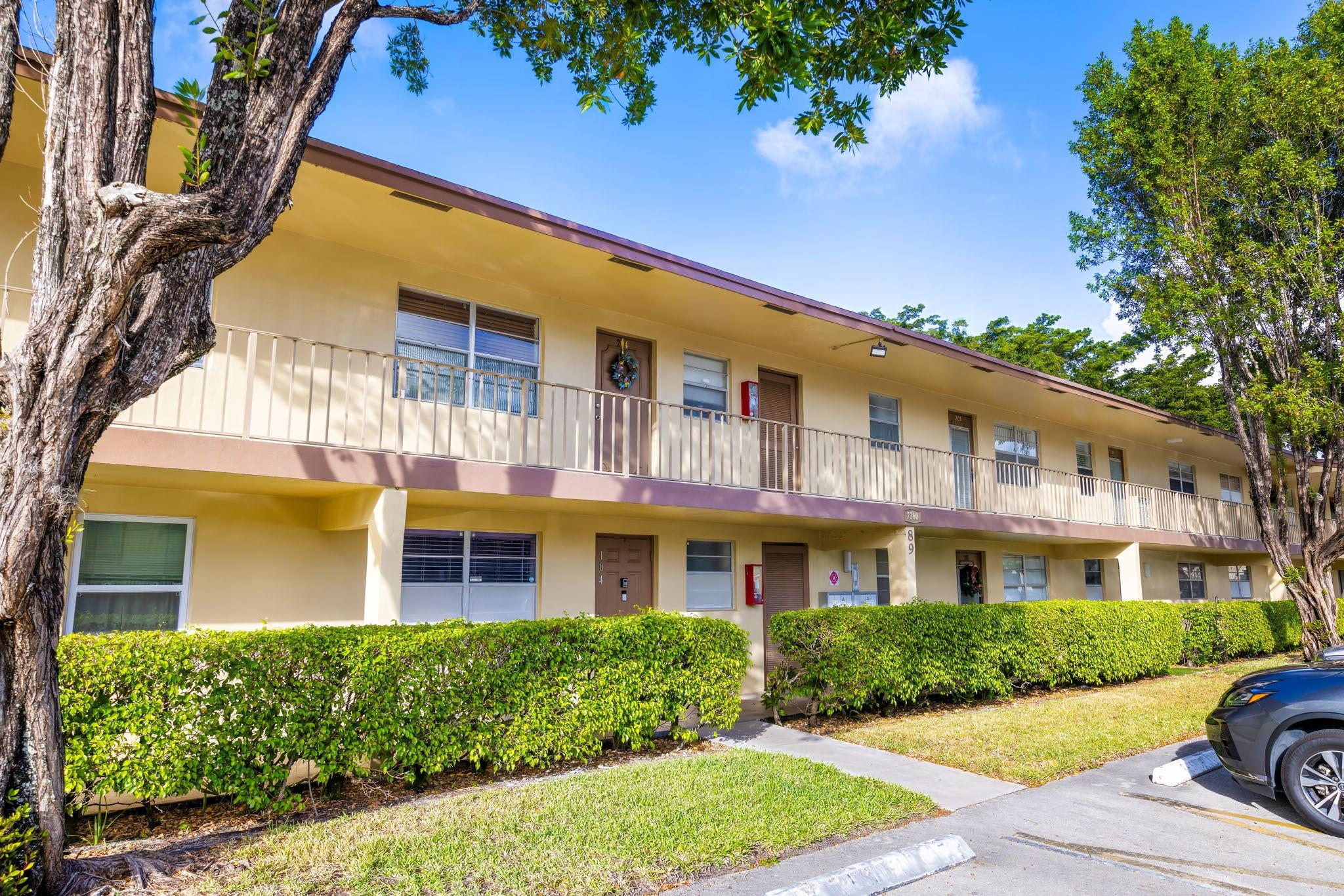 View photos, virtual tours, details... 7360 NW 1st St 206