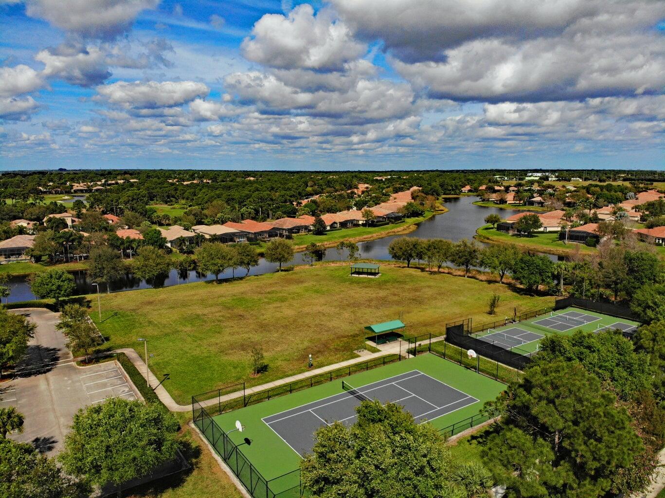 POD 11 PUD AT THE RESERVE WILLOW PINES E AT PGA VI - Residential