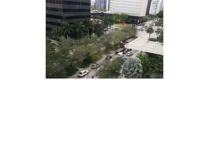 951 BRICKELL AV 701