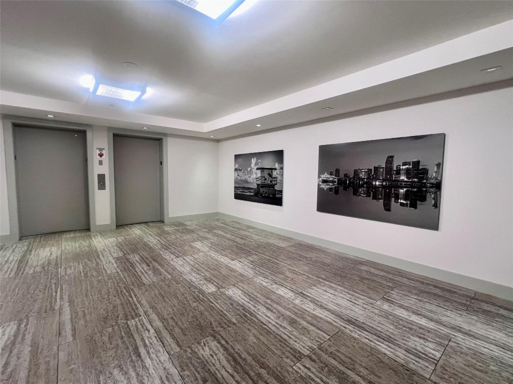 BRICKELL WEST - Residential Lease