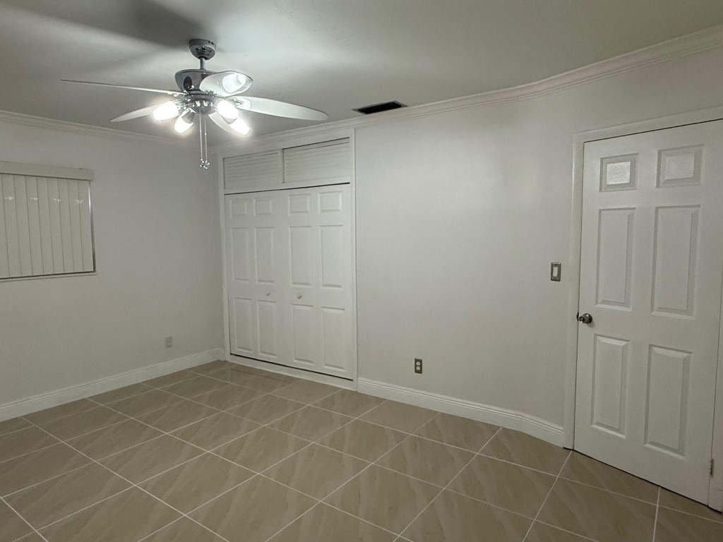 PASADENA LAKES - Residential