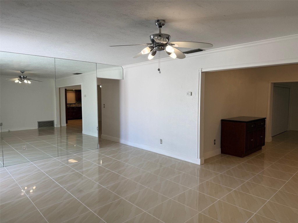 2070 NW 84th Terrace