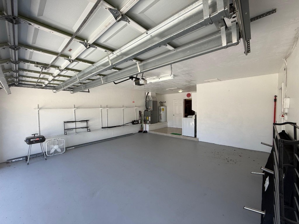 PASADENA LAKES - Residential