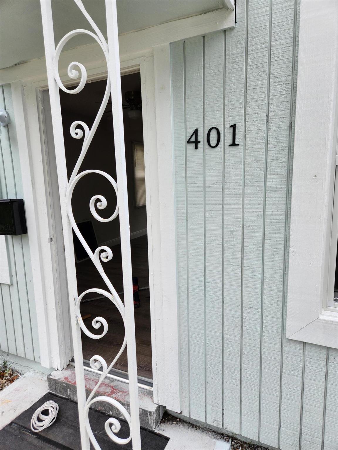 LAKE WORTH TOWN OF - Residential Lease