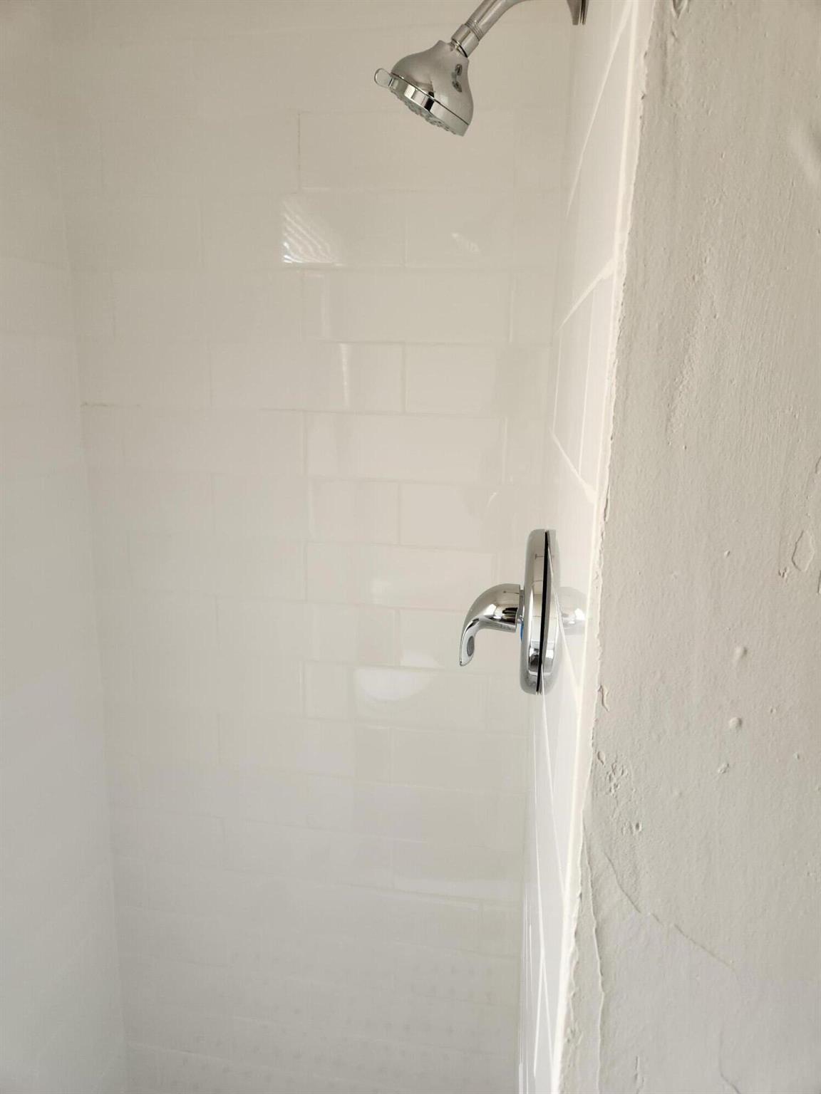 LAKE WORTH TOWN OF - Residential Lease