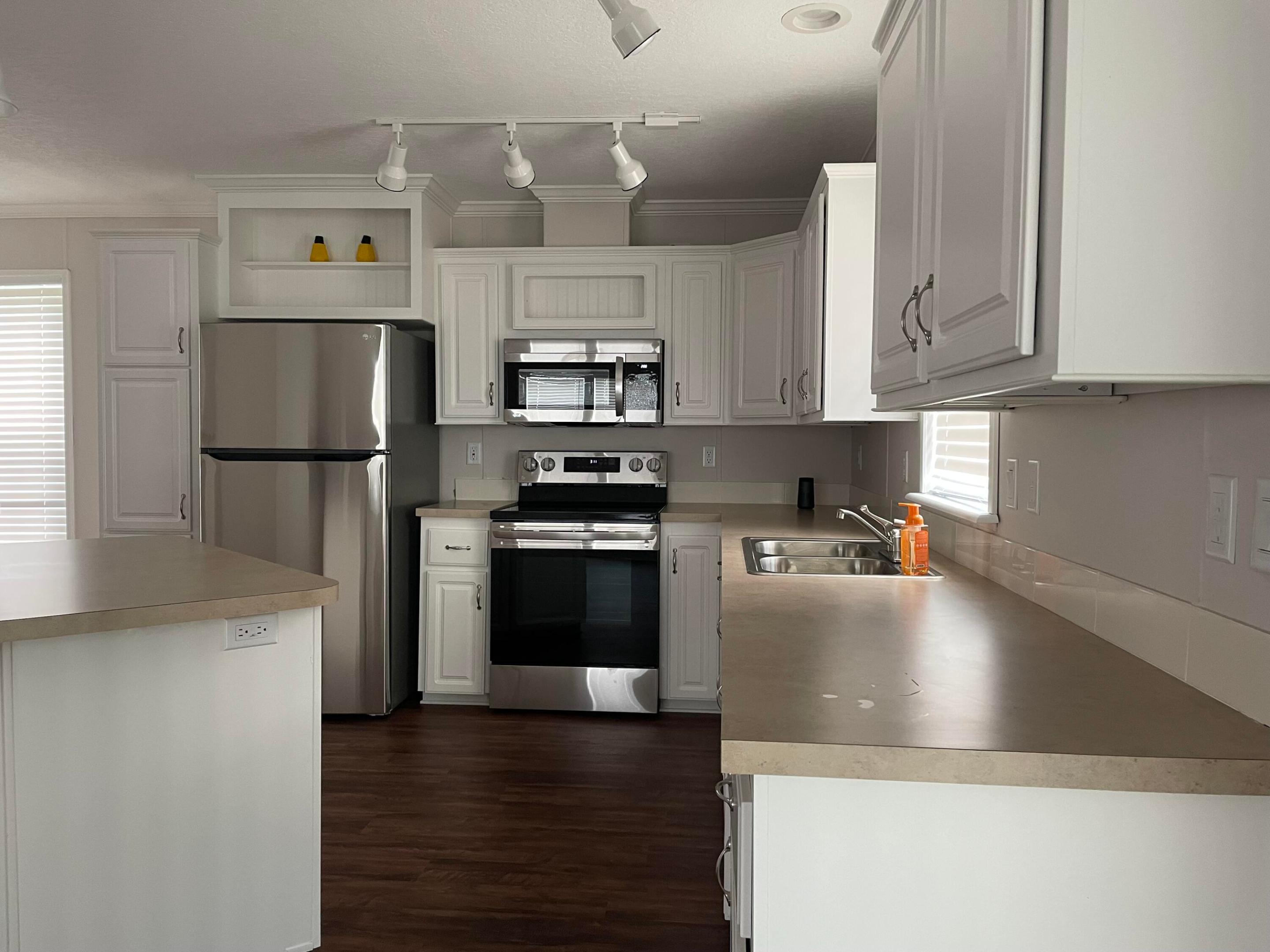 Viking 2/The Prairie - Residential