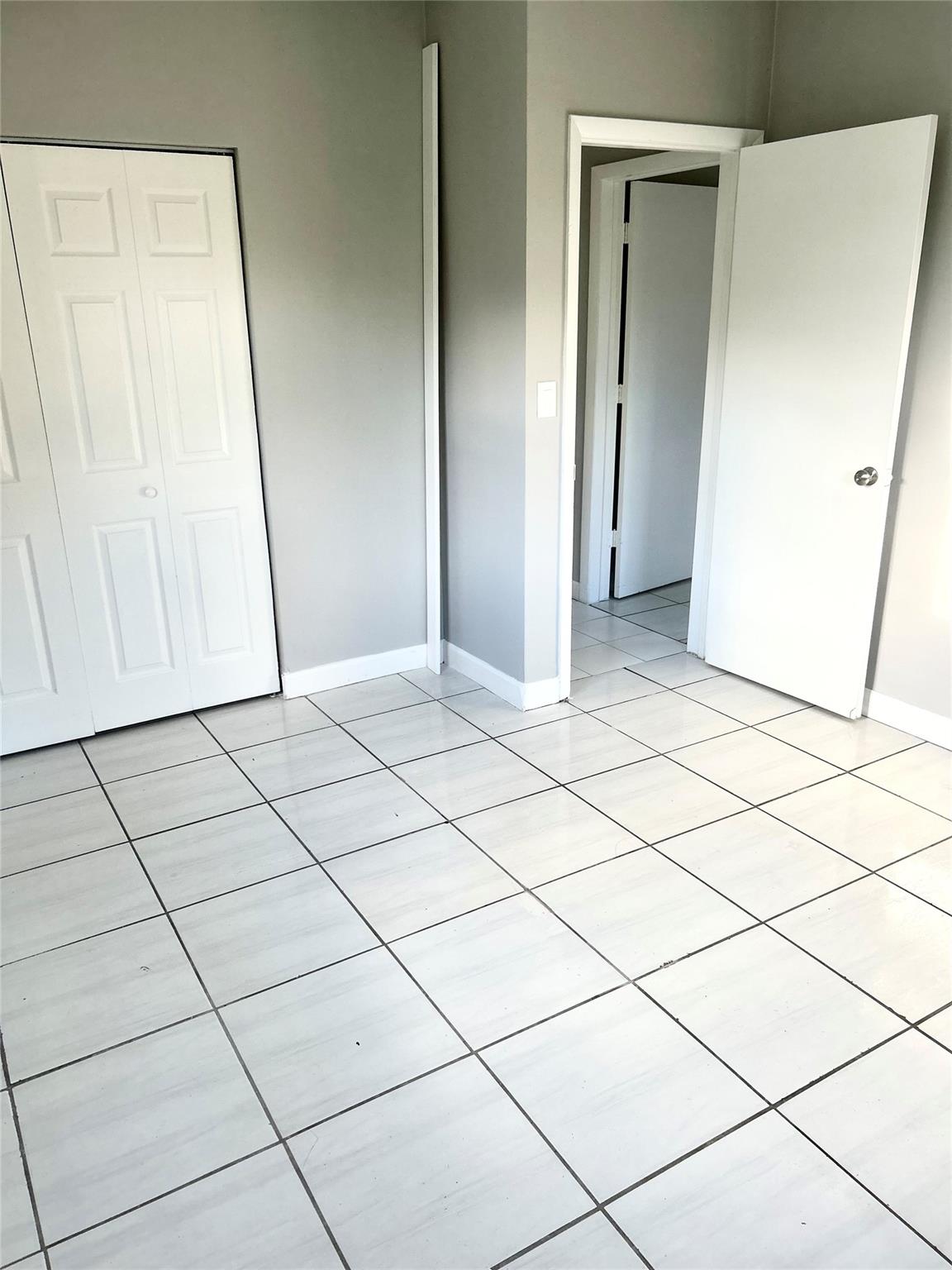Lauderdale Manors Amd - Residential
