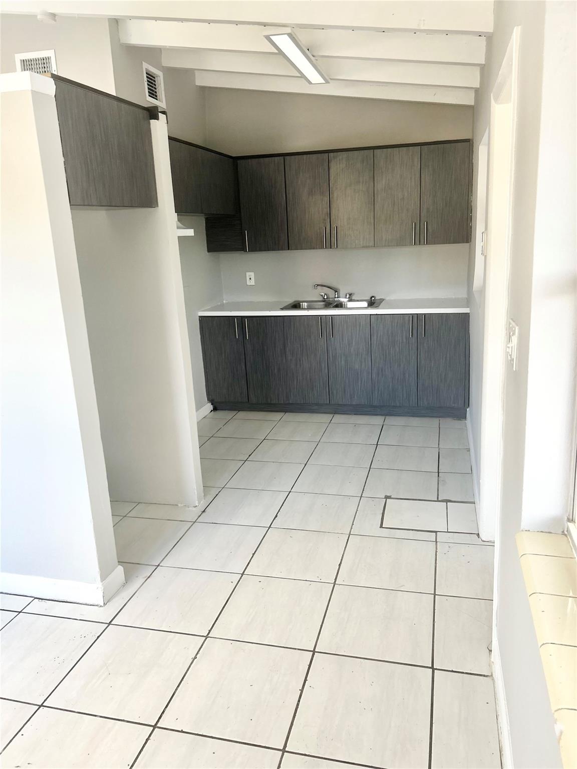 Lauderdale Manors Amd - Residential