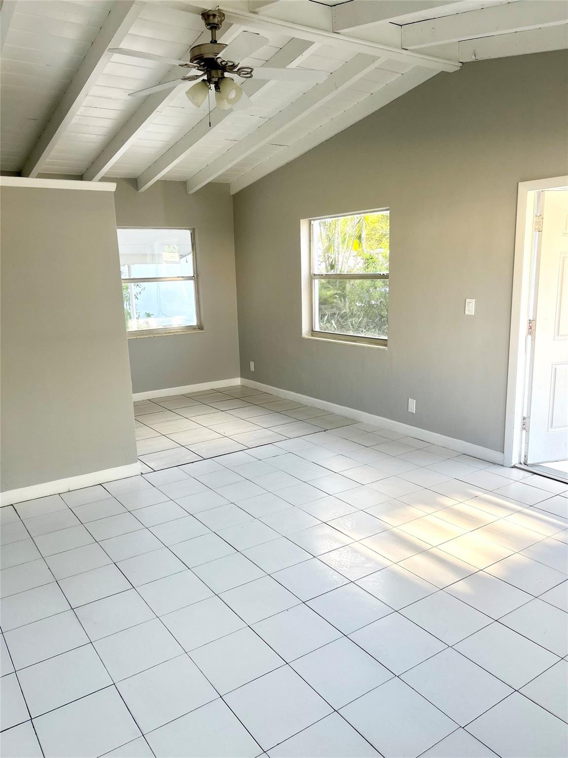 Lauderdale Manors Amd - Residential