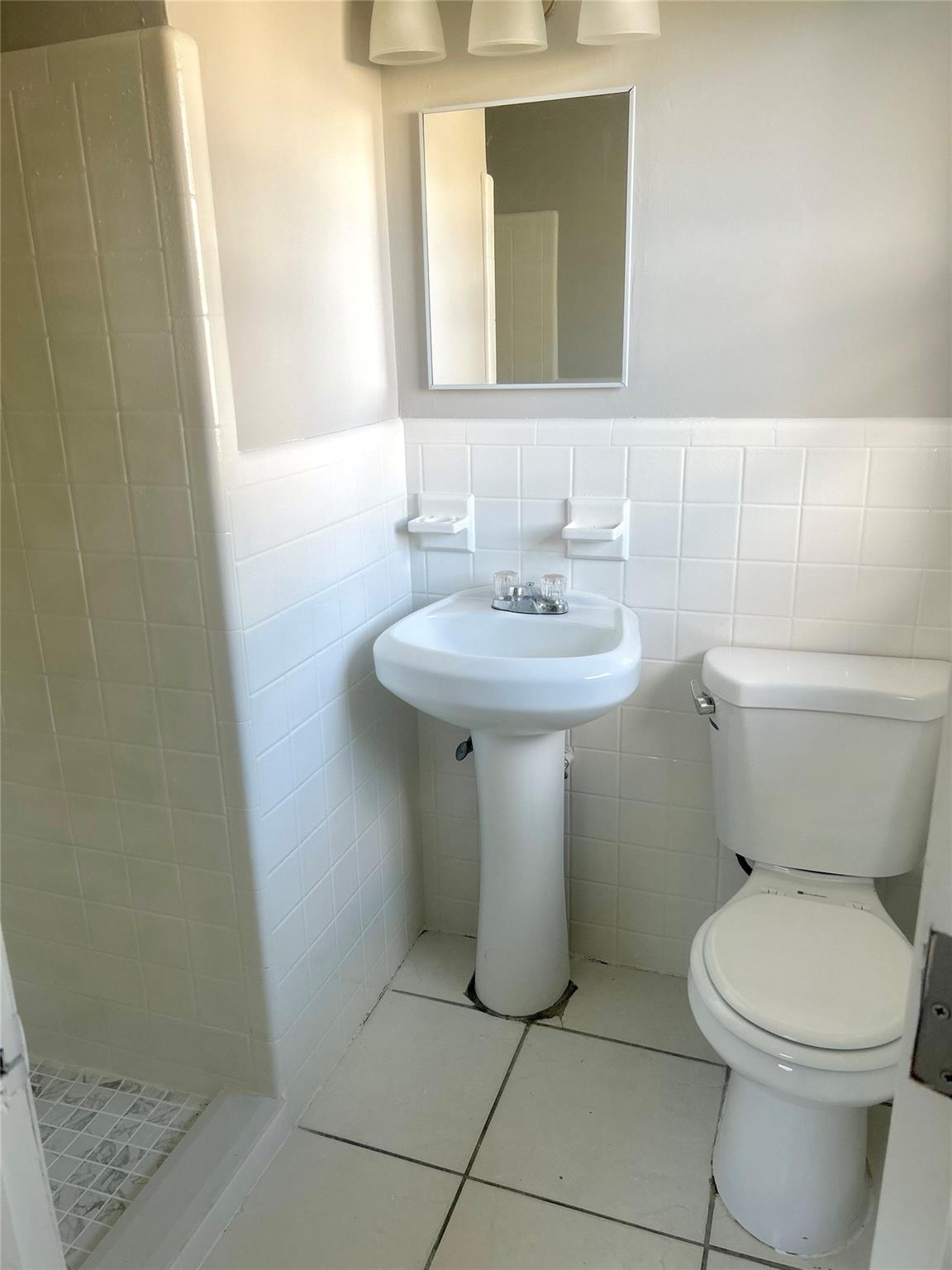 Lauderdale Manors Amd - Residential