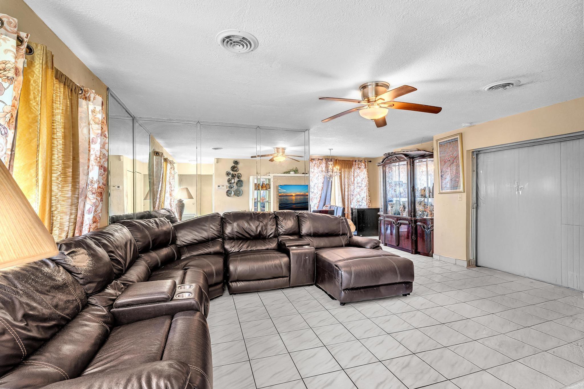 Lauderdale Lakes North Ga - Residential