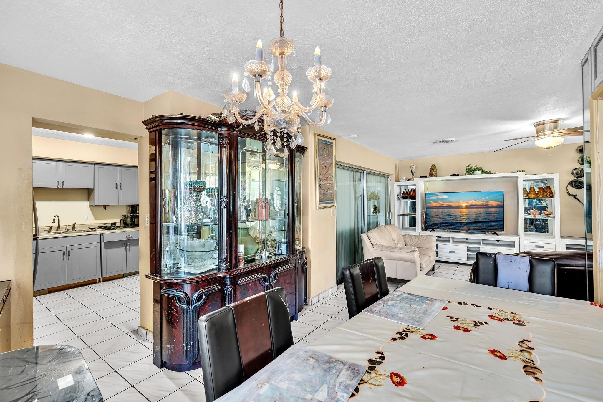 Lauderdale Lakes North Ga - Residential