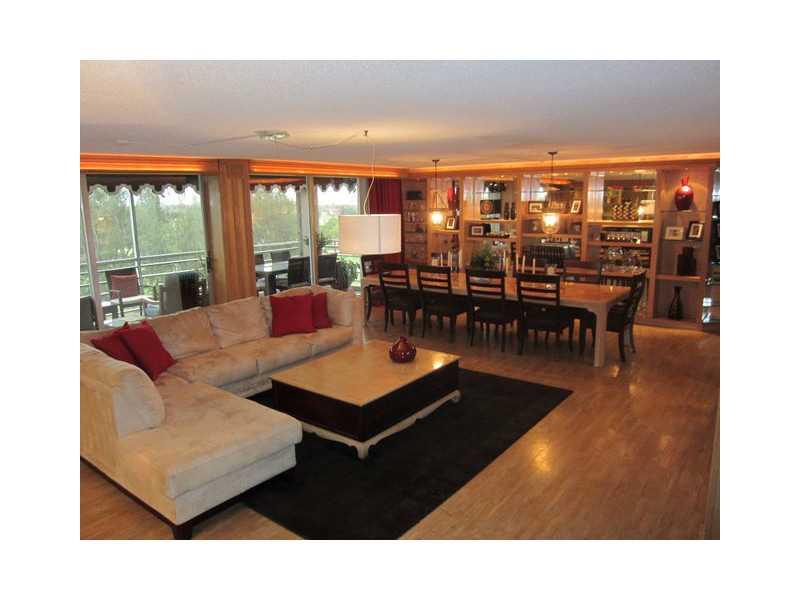 Boca Teeca - Residential