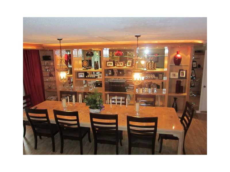 Boca Teeca - Residential