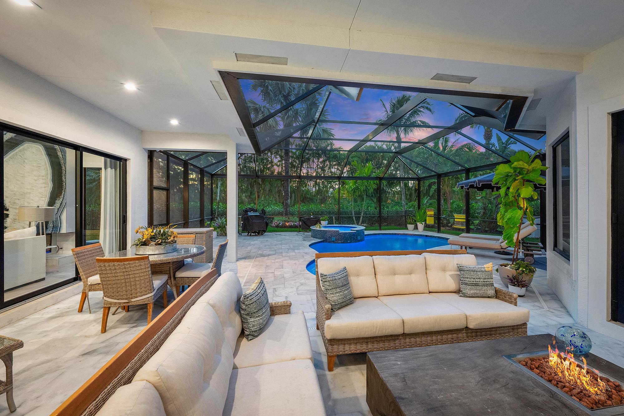 IBIS GOLF AND COUNTRY CLU - Residential