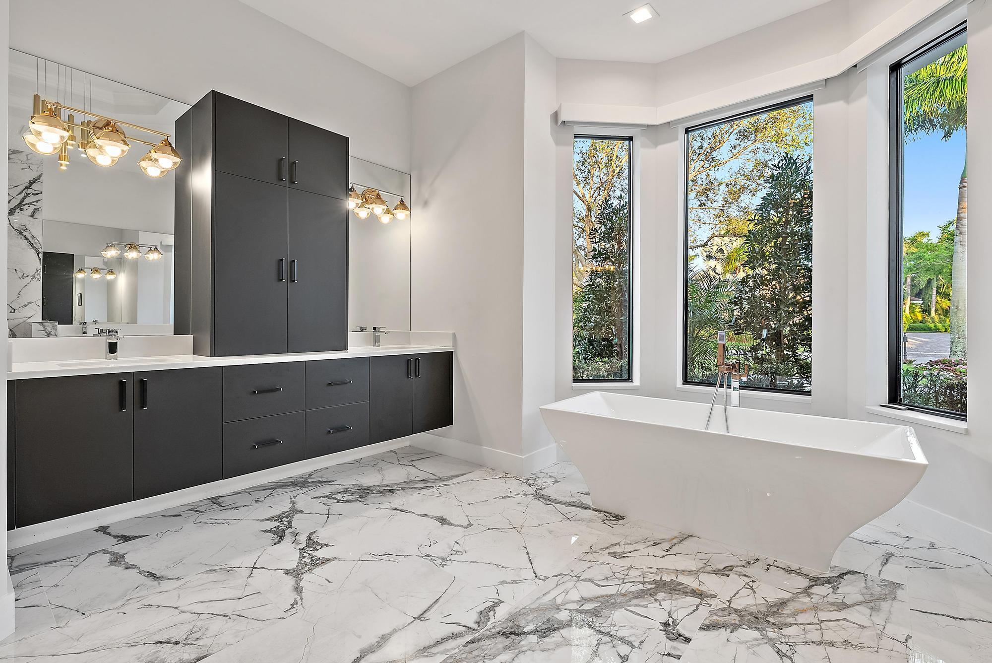 IBIS GOLF AND COUNTRY CLU - Residential