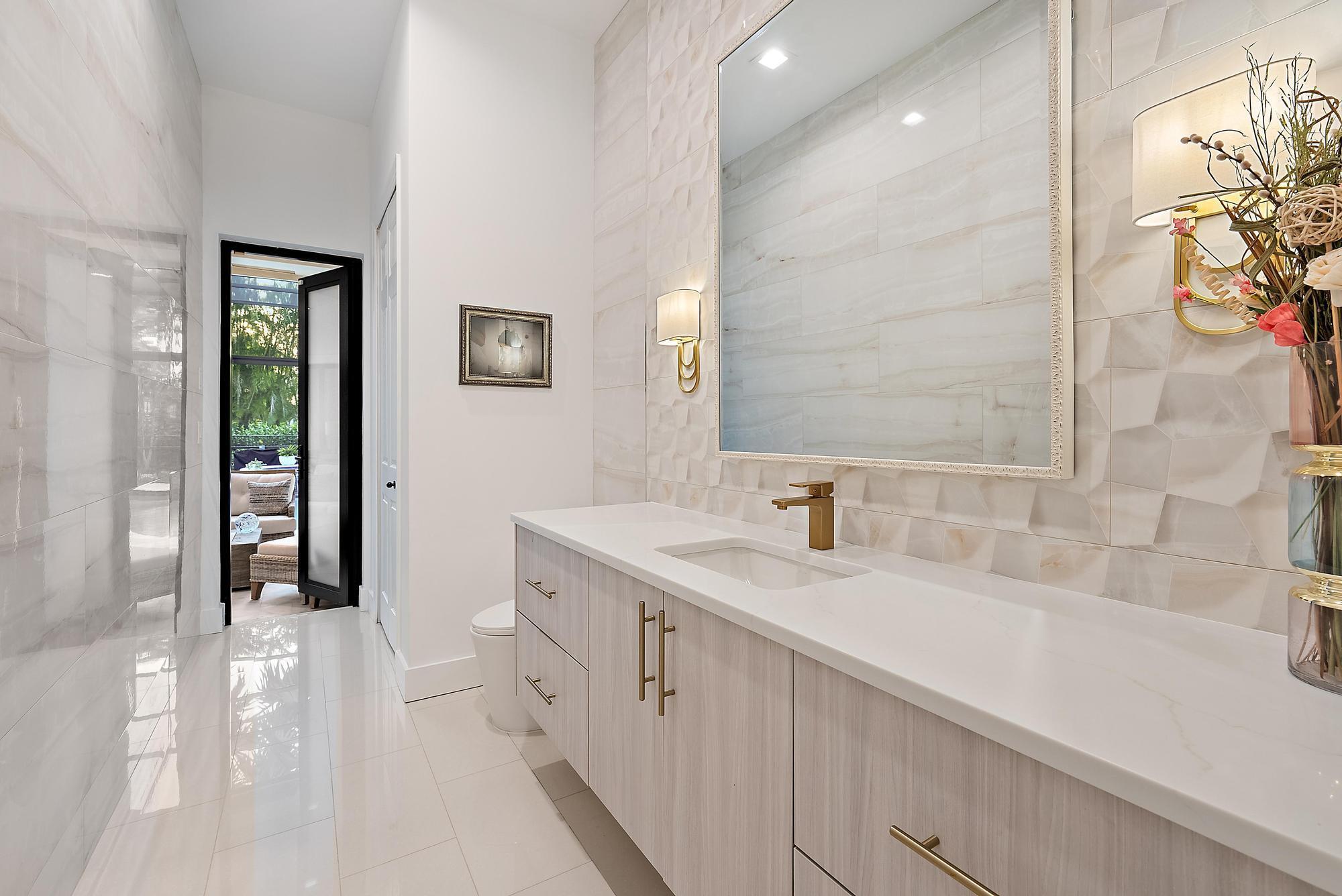 IBIS GOLF AND COUNTRY CLU - Residential