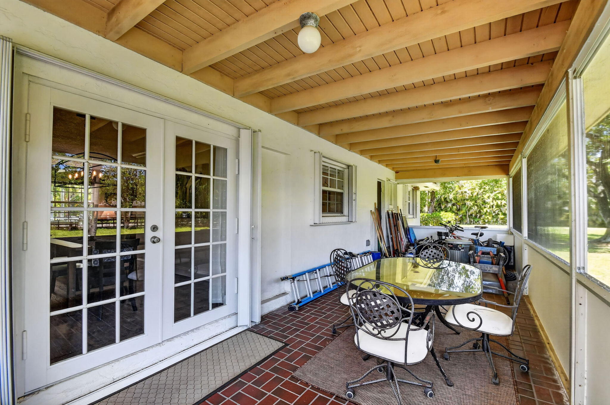 LOXAHATCHEE GROVES - Residential