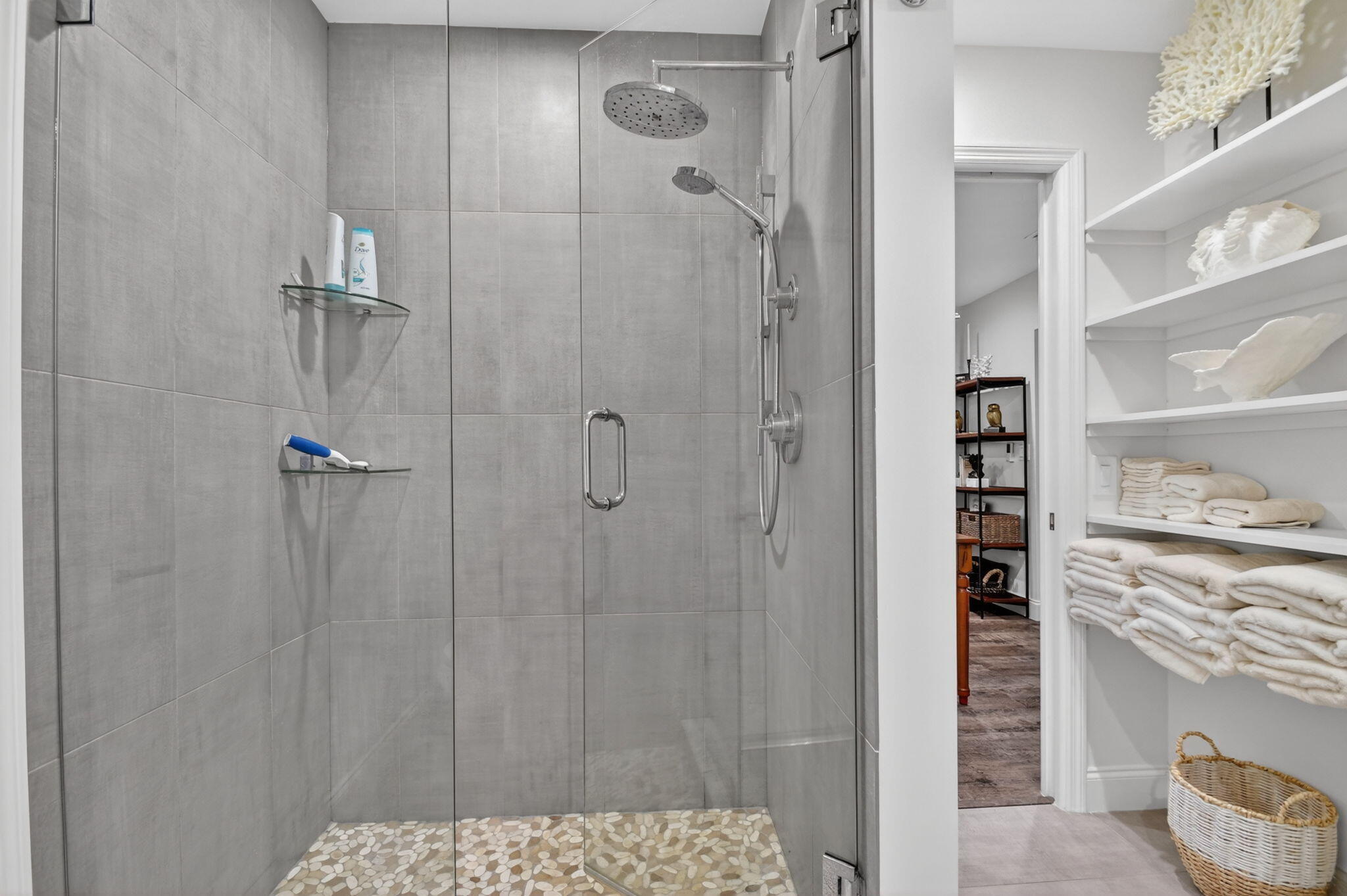 LOXAHATCHEE GROVES - Residential