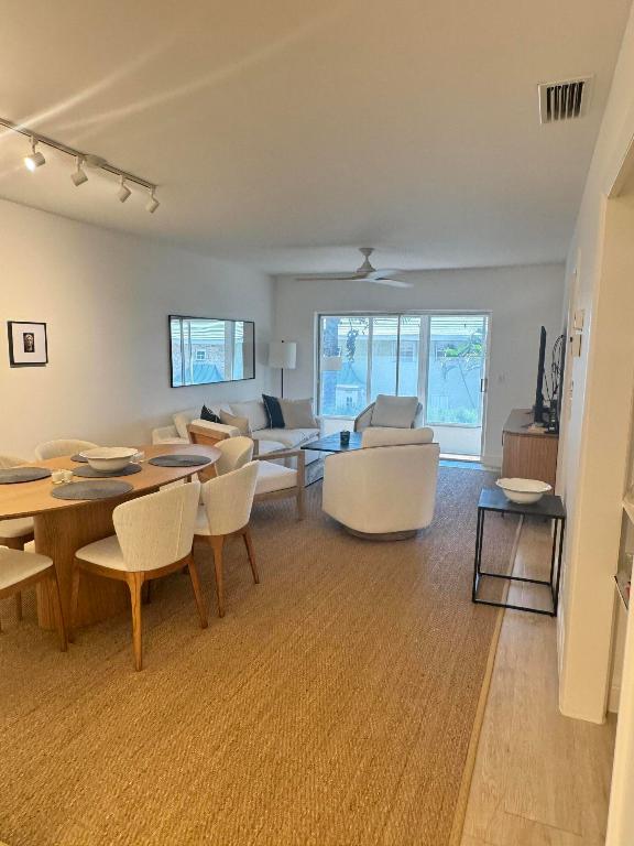 COLONIAL RIDGE CORP - Residential