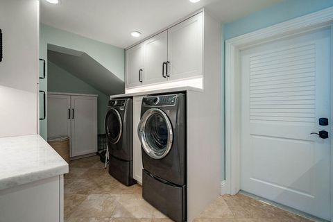 Tiny photo for 4130 NE 31st Avenue, Lighthouse Point, FL 33064 (MLS # B26028407)