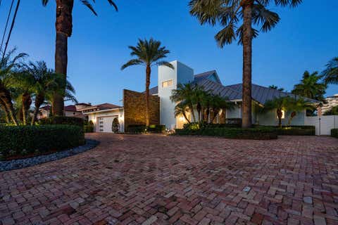 Tiny photo for 4130 NE 31st Avenue, Lighthouse Point, FL 33064 (MLS # B26028407)