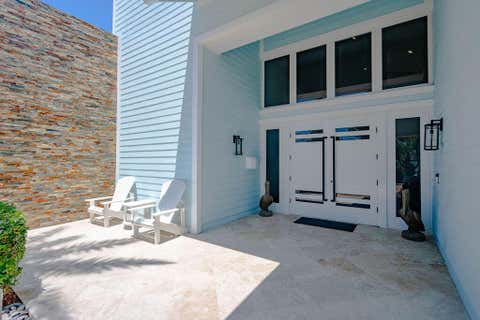 Tiny photo for 4130 NE 31st Avenue, Lighthouse Point, FL 33064 (MLS # B26028407)