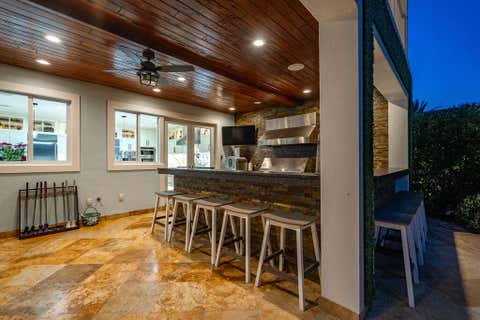Tiny photo for 4130 NE 31st Avenue, Lighthouse Point, FL 33064 (MLS # B26028407)