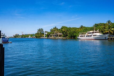Tiny photo for 4130 NE 31st Avenue, Lighthouse Point, FL 33064 (MLS # B26028407)