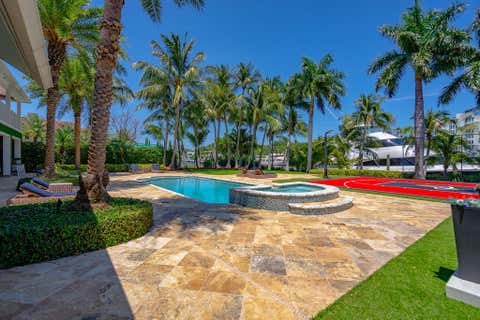 Tiny photo for 4130 NE 31st Avenue, Lighthouse Point, FL 33064 (MLS # B26028407)