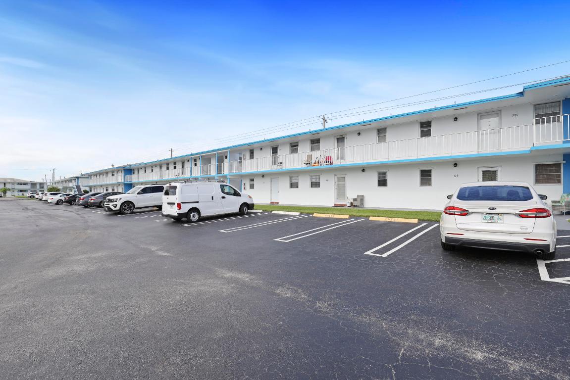 LEISUREVILLE LAKE CONDO - Residential