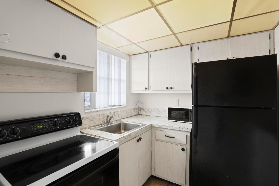 LEISUREVILLE LAKE CONDO - Residential