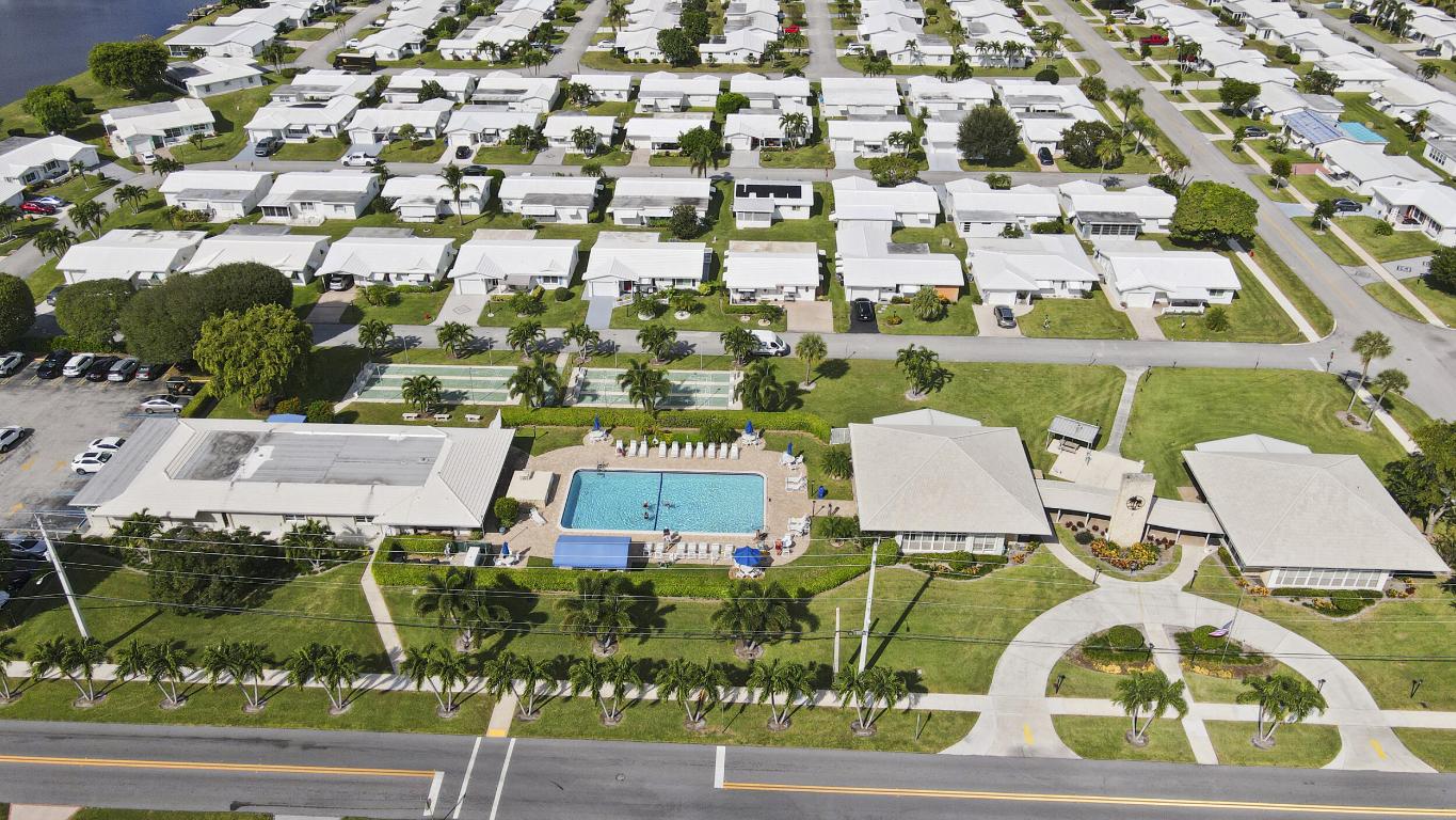 LEISUREVILLE LAKE CONDO - Residential