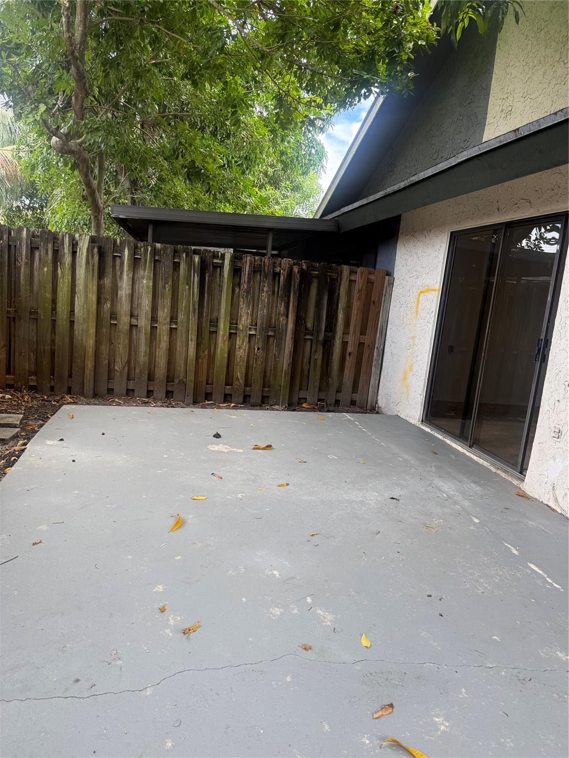 North Lauderdale Village - Residential Lease