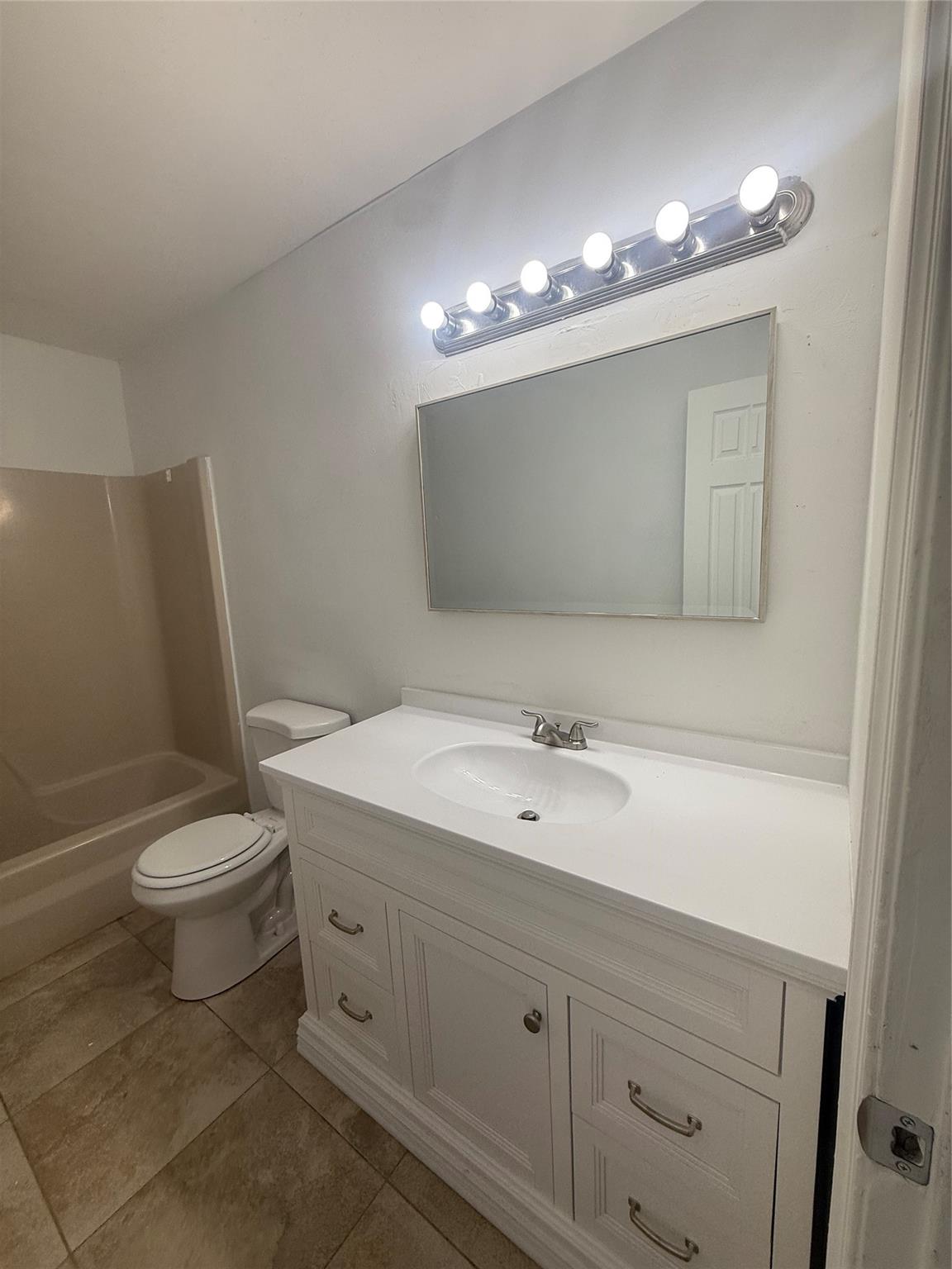 North Lauderdale Village - Residential Lease